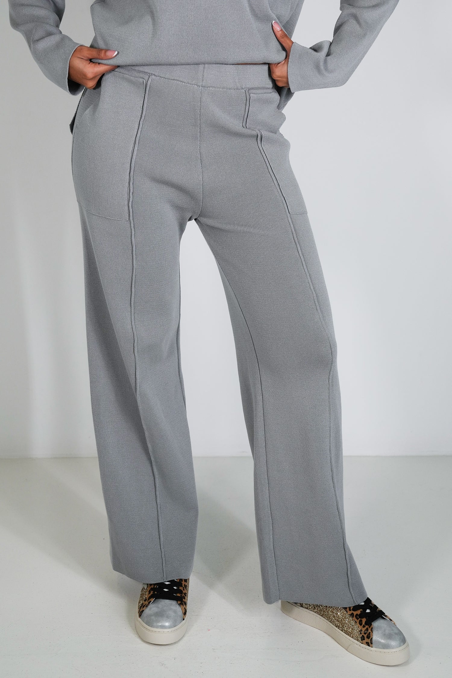 Grey Knit Athleisure Pant