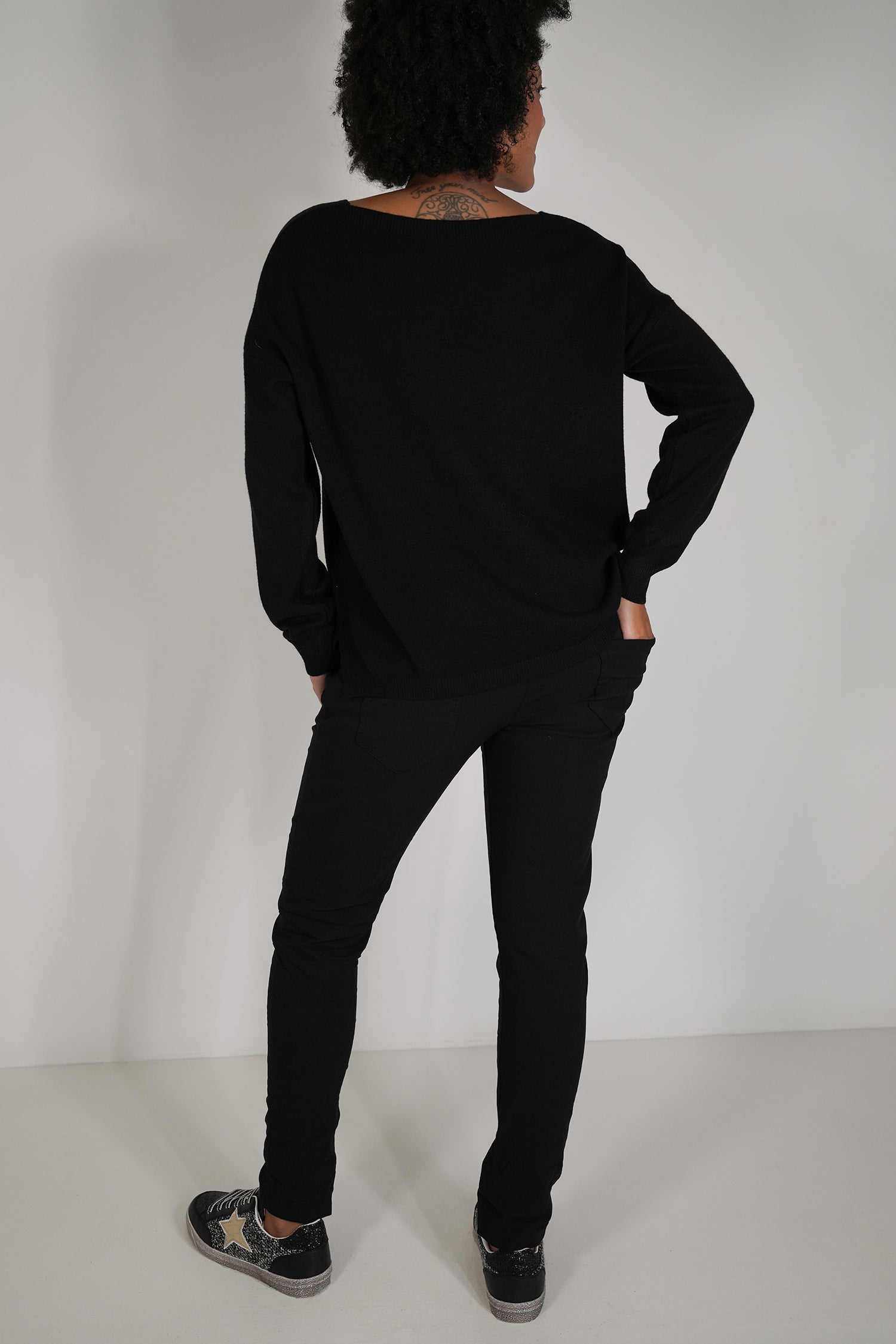 Black Star Jogger Pant