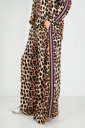 Leopard Sporty Pant