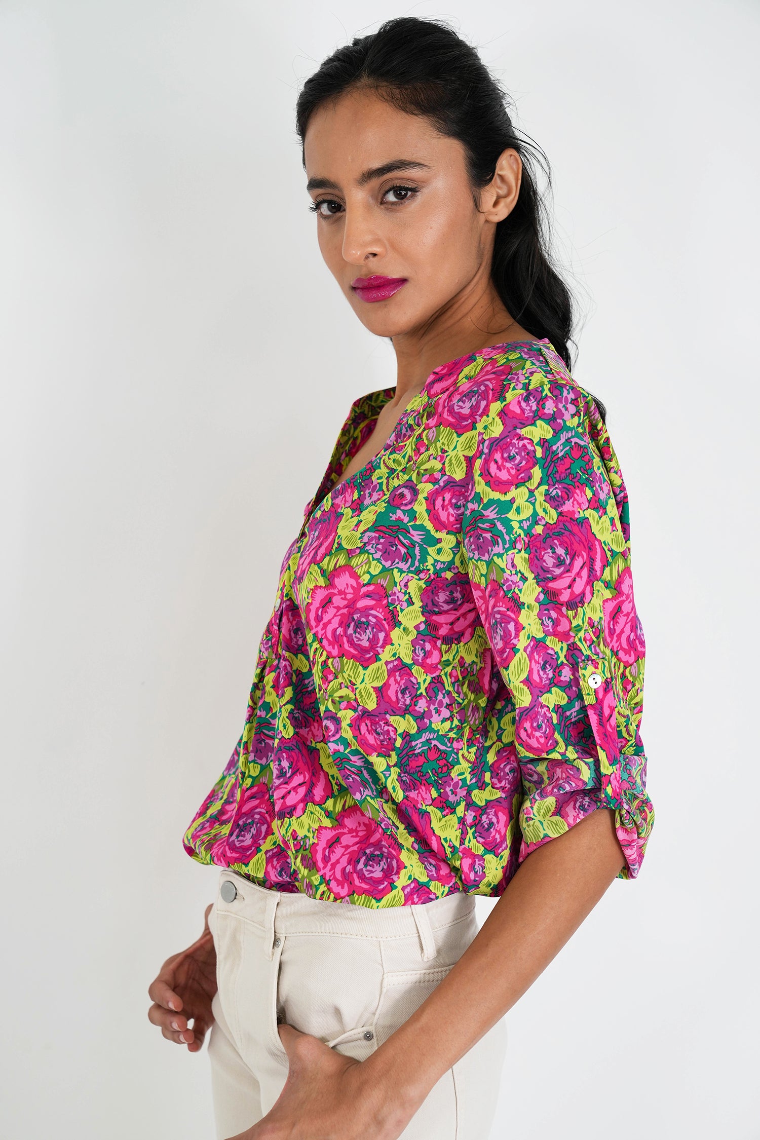 Cara Floral V Blouse