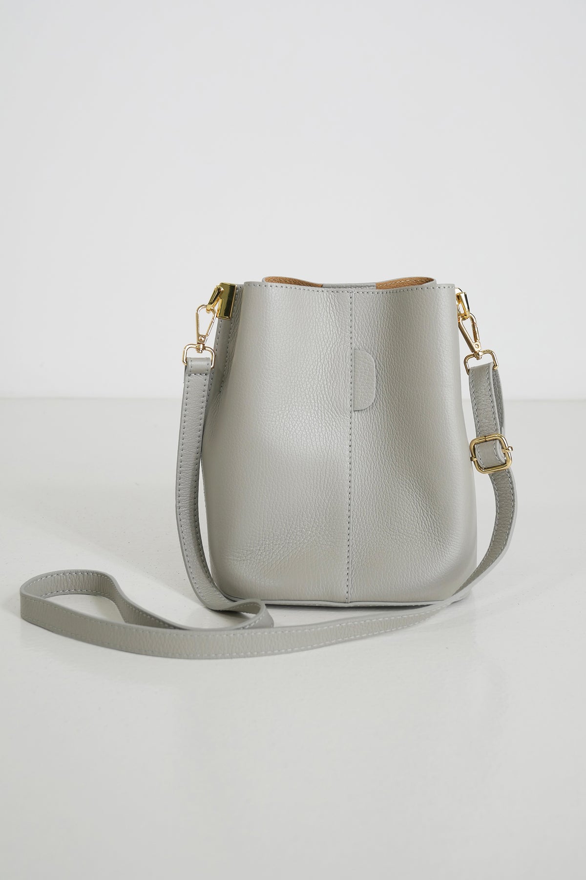 Stone Bucket Bag