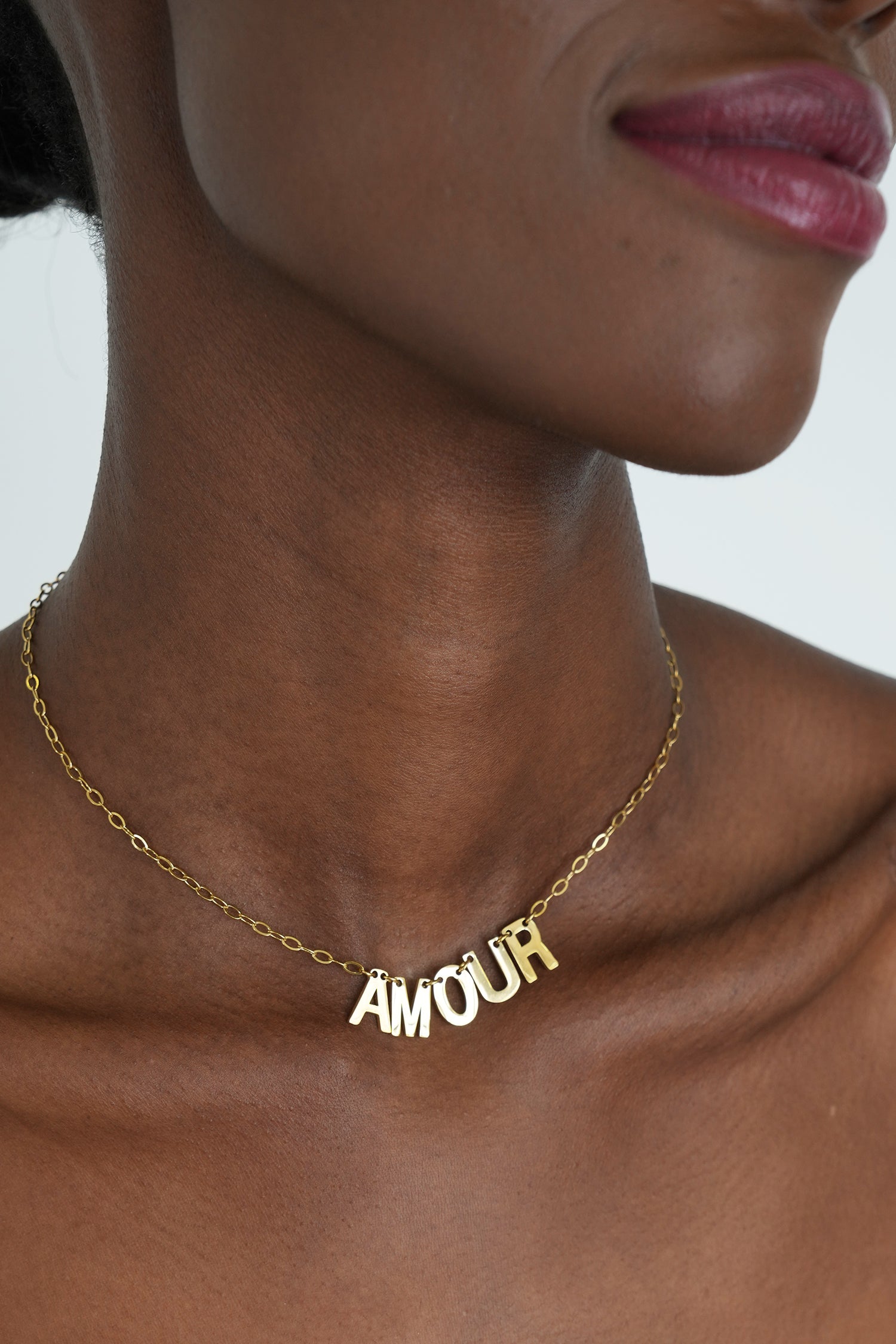 Amour Necklace