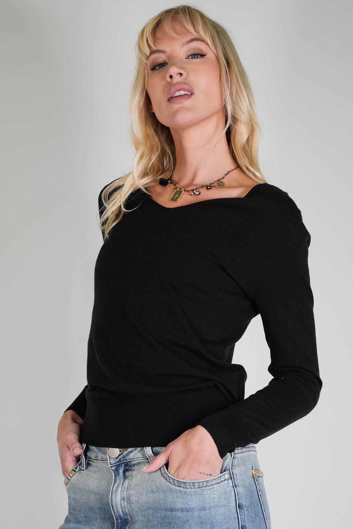 Black Basic Knit