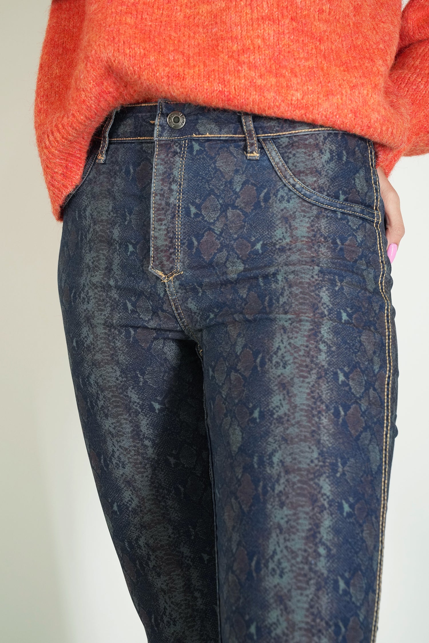 Snake Reversible Jean