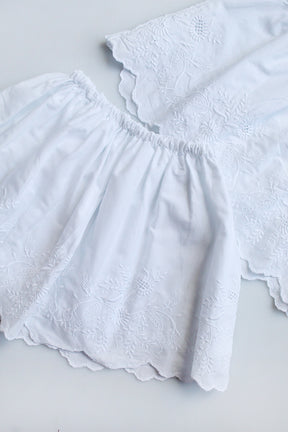 White Embroidered Lily Set